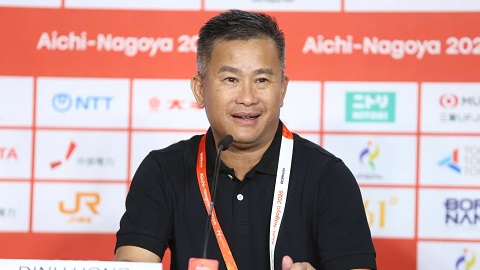 HLV Đinh Hồng Vinh nói gì sau khi U23 Việt Nam vào tứ kết ASIAD 2026?